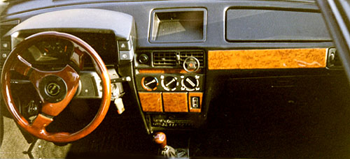 BX 19 TZi Break 1991 interior